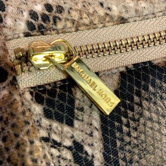 Michael Kors green snake print skirt size 0 - Picture 4 of 8